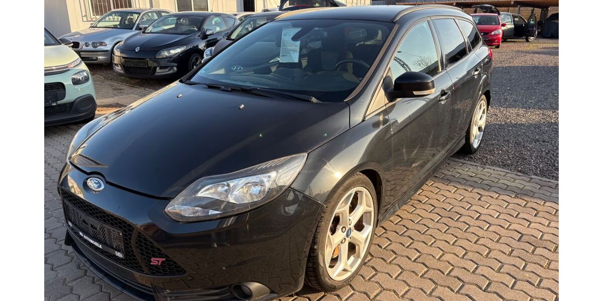 Ford Focus 170.000 km 7.450 &euro; Saarlouis 66740