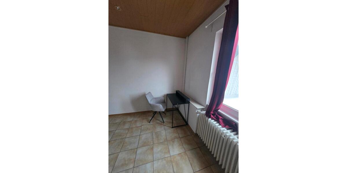 Etagenwohnung Homburg - 1 Zimmer, 20 m&sup2;, 360&euro; | Angebot:25750503