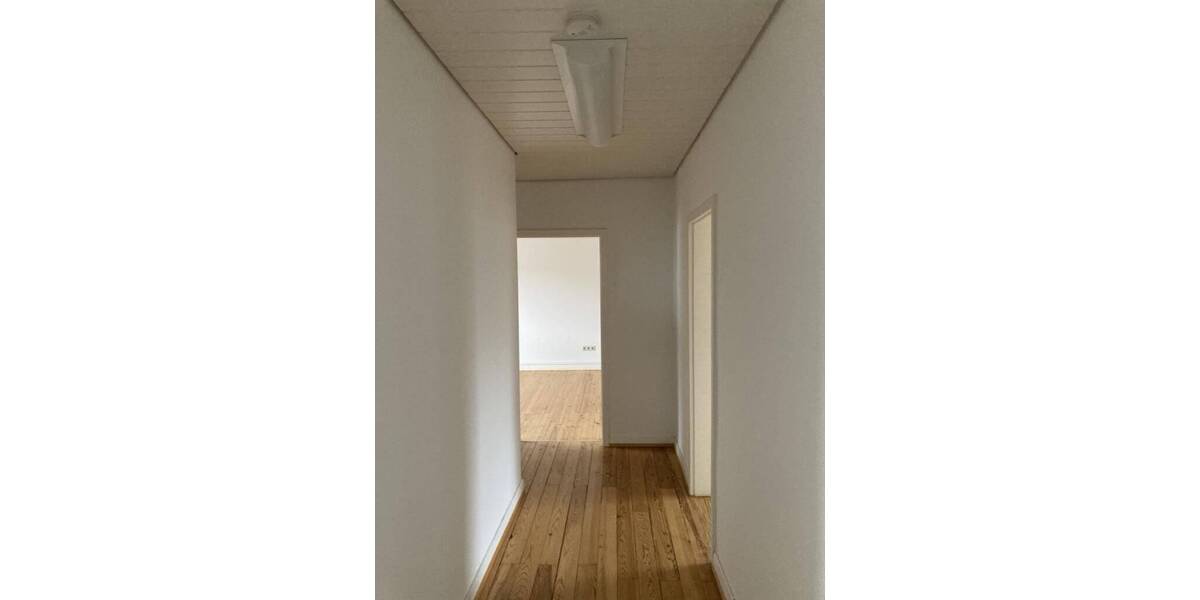 Gewerbeobjekt Saarbrücken St Johann - 9 Zimmer, 155 m&sup2;, 1.238&euro; | Angebot:25673449