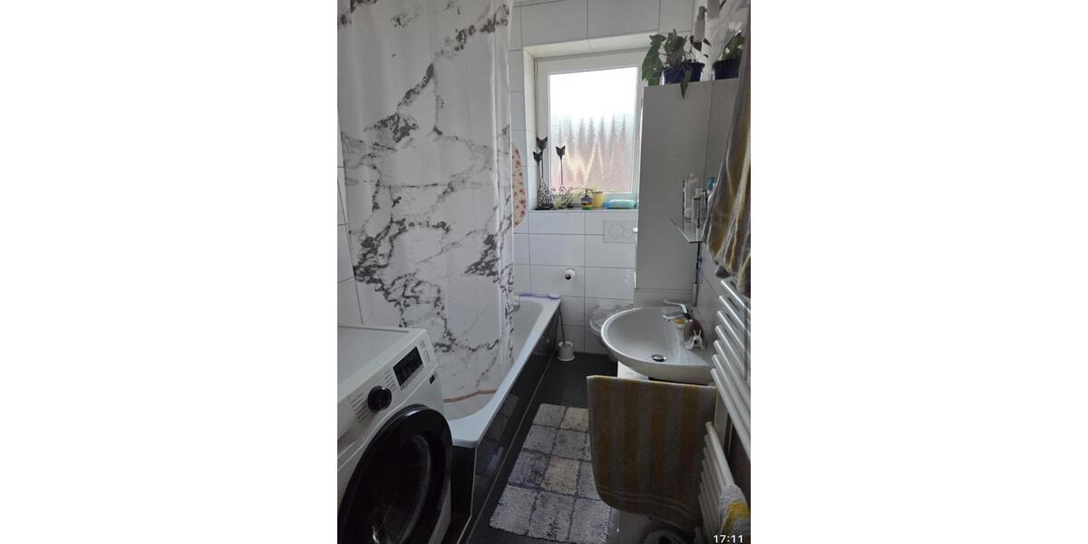 Etagenwohnung Neunkirchen - 5 Zimmer, 140 m&sup2;, 900&euro; | Angebot:25378146