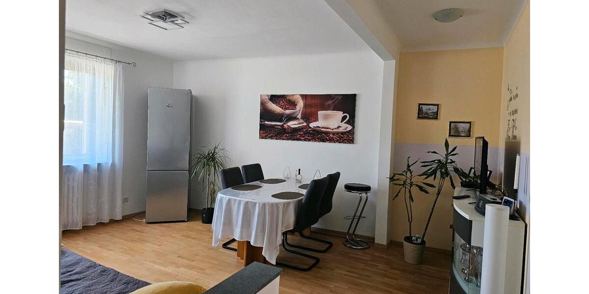 Erdgeschoßwohnung Püttlingen - 3 Zimmer, 80 m&sup2;, 670&euro; | Angebot:26705239