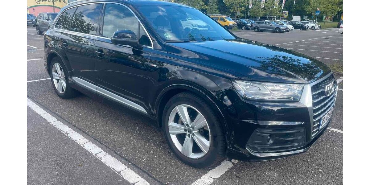 Audi Q7 230.000 km 21.800 &euro; Saarbrücken 66119