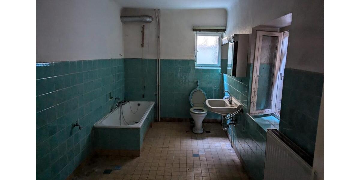 Einfamilienhaus Homburg - 4 Zimmer, 85 m&sup2;, 90.000&euro; | Angebot:26055724