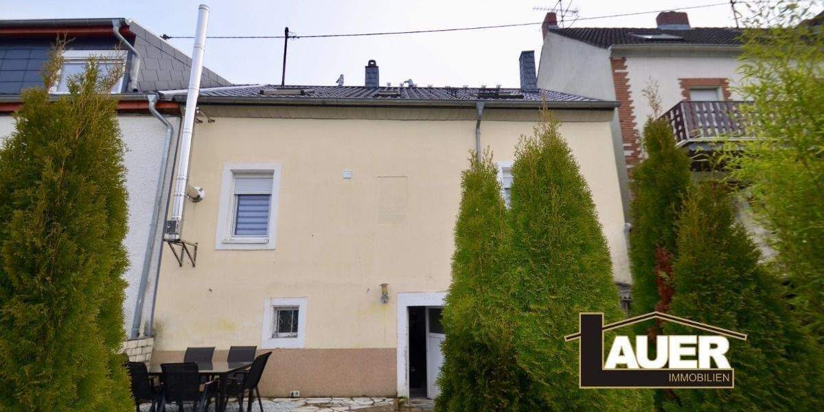 Einfamilienhaus Saarbrücken Altenkessel - 6 Zimmer, 144 m&sup2;, 245.000&euro; | Angebot:25729526