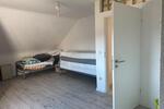 Dachgeschoßwohnung Schwalbach - 3 Zimmer, 75 m&sup2;, 490&euro; | Angebot:25309124