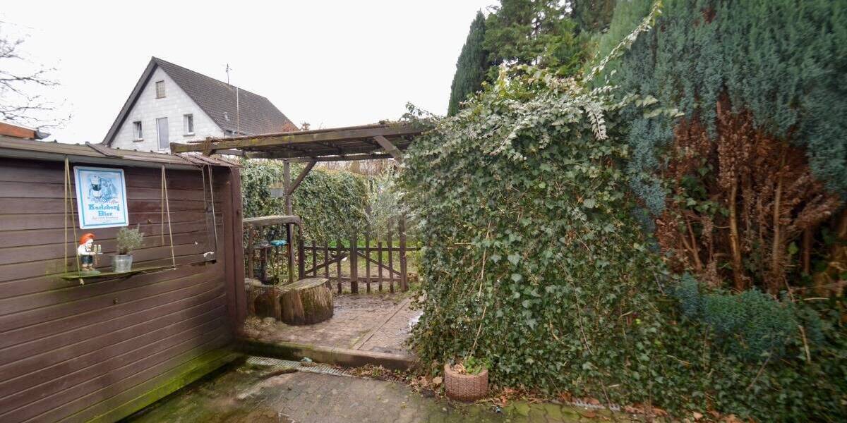 Reihenendhaus Völklingen Ludweiler - 3 Zimmer, 70 m&sup2;, 120.000&euro; | Angebot:25666080