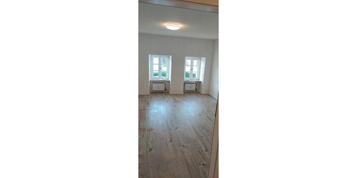 Etagenwohnung Saarbrücken Dudweiler - 2 Zimmer, 65 m&sup2;, 600&euro; | Angebot:26699845