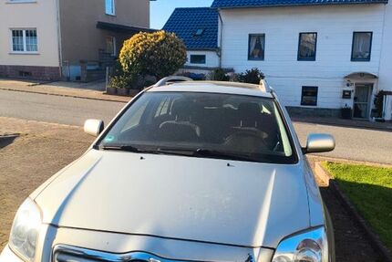 Toyota Avensis 232.000 km 1.199 &euro; Beckingen 66701
