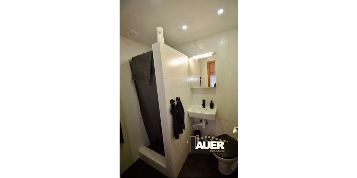 Mehrfamilienhaus, Wohnhaus Völklingen Ludweiler - 8 Zimmer, 183 m&sup2;, 235.000&euro; | Angebot:25729525