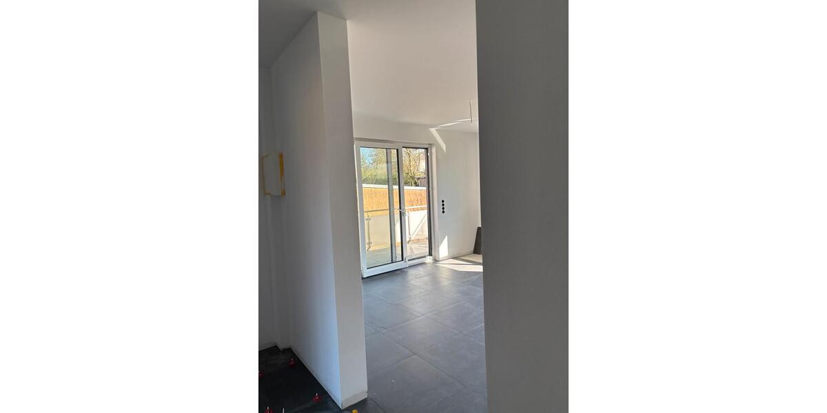 Etagenwohnung Völklingen - 3 Zimmer, 75 m&sup2;, 795&euro; | Angebot:25844492