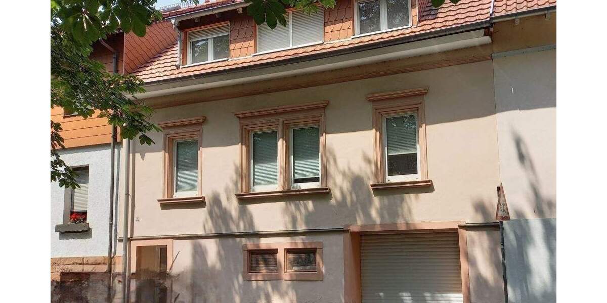 Mehrfamilienhaus, Wohnhaus Sankt Ingbert St. Ingbert - 7 Zimmer, 200 m&sup2;, 329.000&euro; | Angebot:26695209