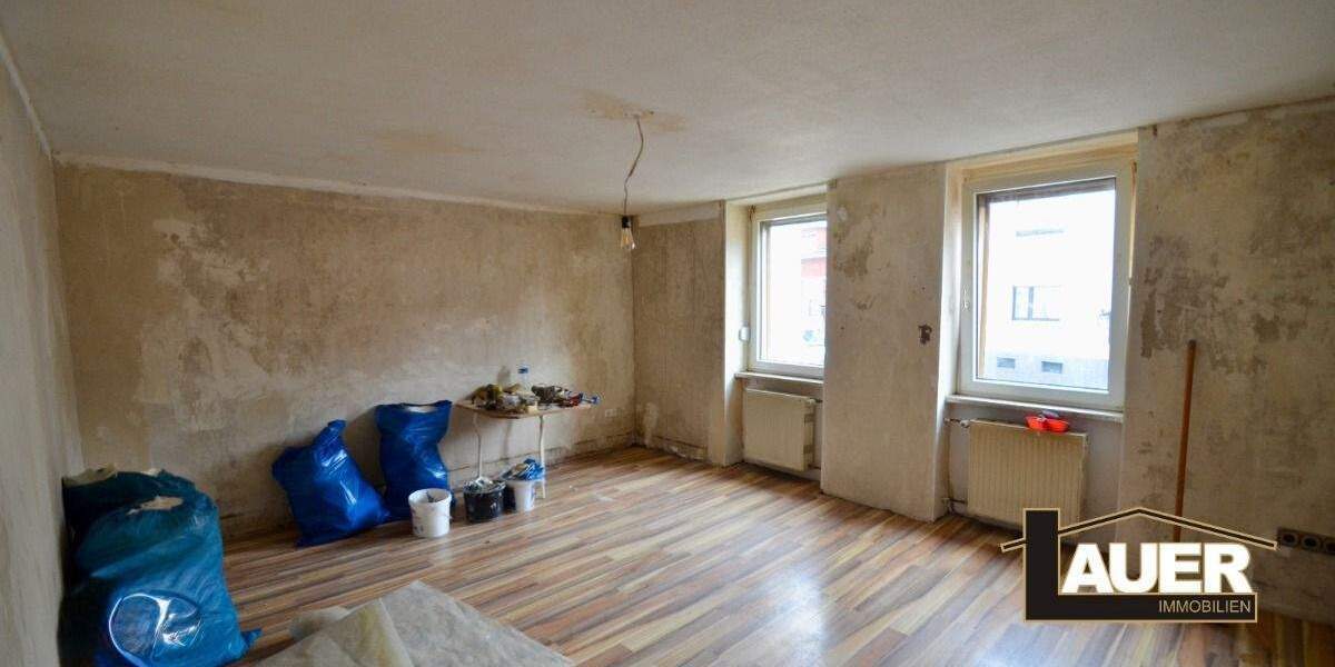 Einfamilienhaus Völklingen Wehrden - 5 Zimmer, 110 m&sup2;, 125.000&euro; | Angebot:25770156