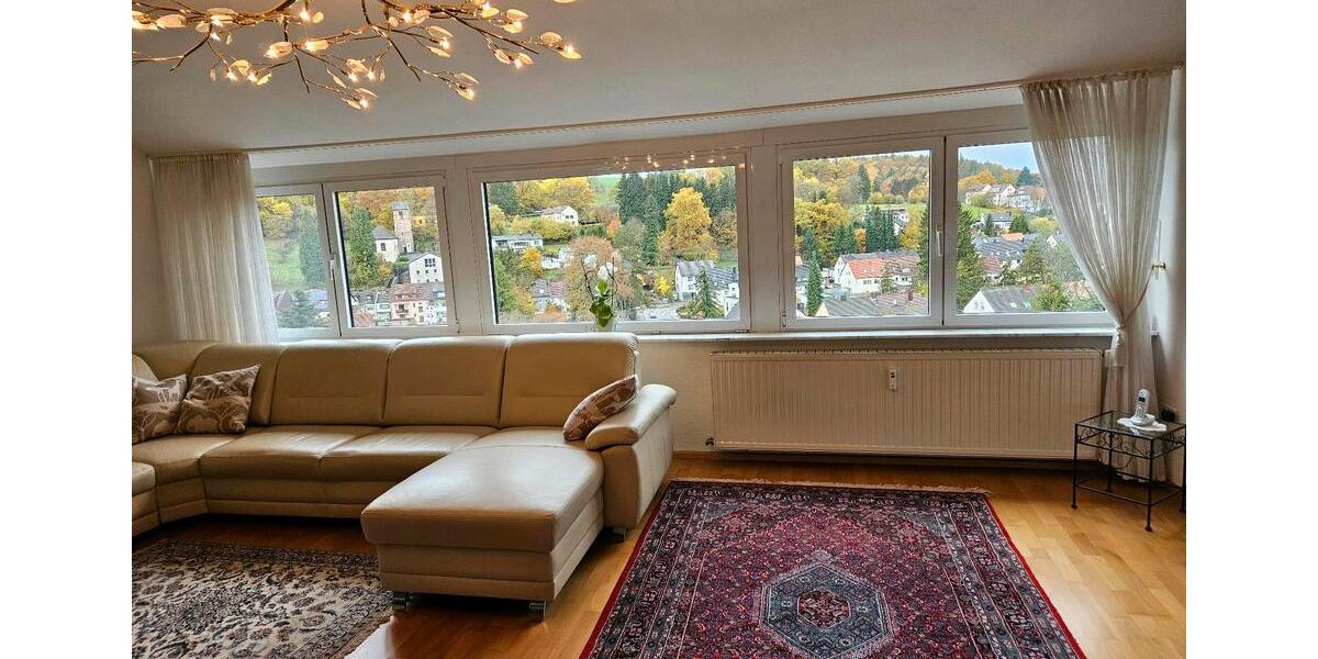 Dachgeschoßwohnung Saarbrücken Brebach-Fechingen - 4 Zimmer, 86 m&sup2;, 229.000&euro; | Angebot:26476052