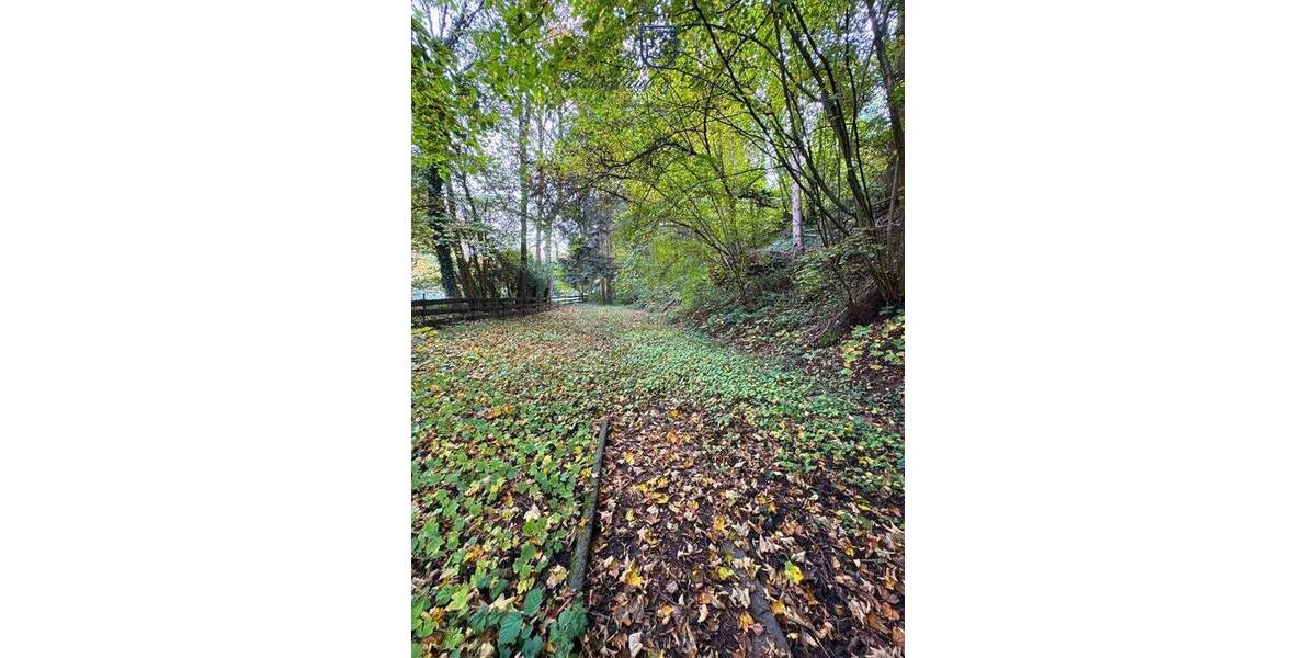 Doppelhaushälfte Saarbrücken / Fechingen Brebach-Fechingen - 7 Zimmer, 175 m&sup2;, 259.000&euro; | Angebot:25697925