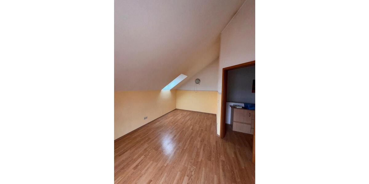 Maisonettenwohnung Saarlouis - 4 Zimmer, 104 m&sup2;, 220.000&euro; | Angebot:26591111