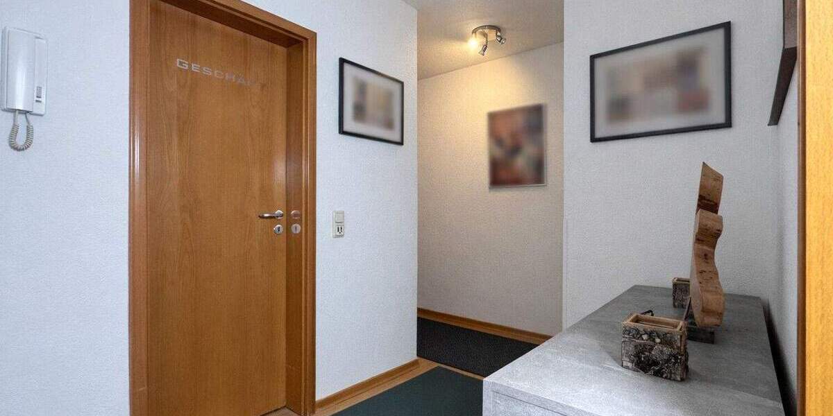 Etagenwohnung Schwalbach - 3 Zimmer, 80 m&sup2;, 169.000&euro; | Angebot:25677177