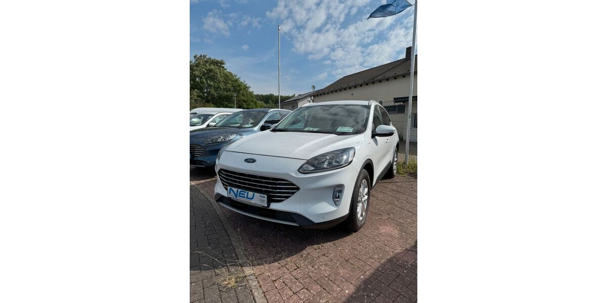 Ford Kuga 27.000 km 24.950 &euro; Homburg 66424