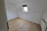 Dachgeschoßwohnung Riegelsberg - 4 Zimmer, 110 m&sup2;, 750&euro; | Angebot:25960878