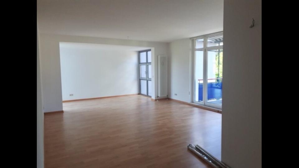 Dachgeschoßwohnung Saarbrücken Malstatt - 3 Zimmer, 78 m&sup2;, 695&euro; | Angebot:24607505