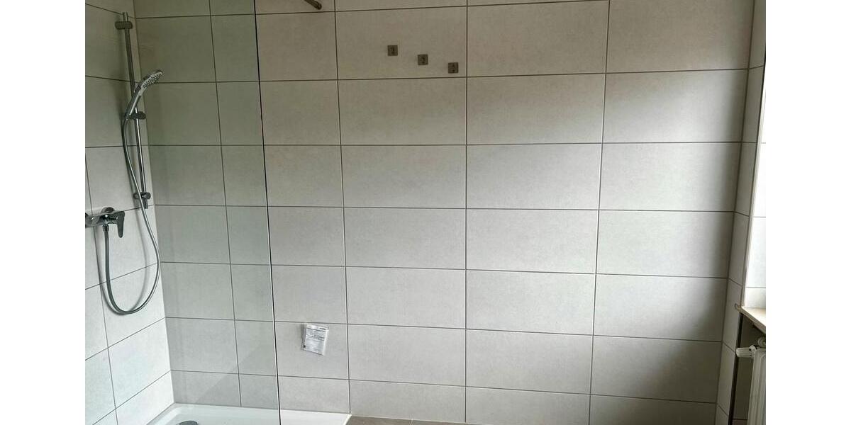 Etagenwohnung Heusweiler - 5 Zimmer, 100 m&sup2;, 700&euro; | Angebot:25944433