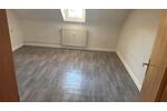 Dachgeschoßwohnung Völklingen - 2 Zimmer, 65 m&sup2;, 550&euro; | Angebot:25262103