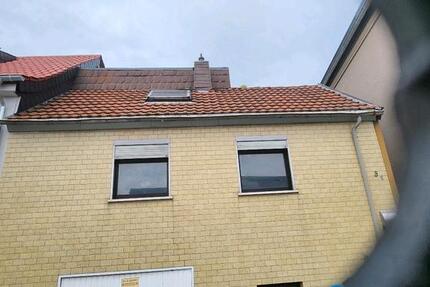 Haus Sankt Ingbert - 9 Zimmer, 260 m&sup2;, 550.000&euro; | Angebot:26979754