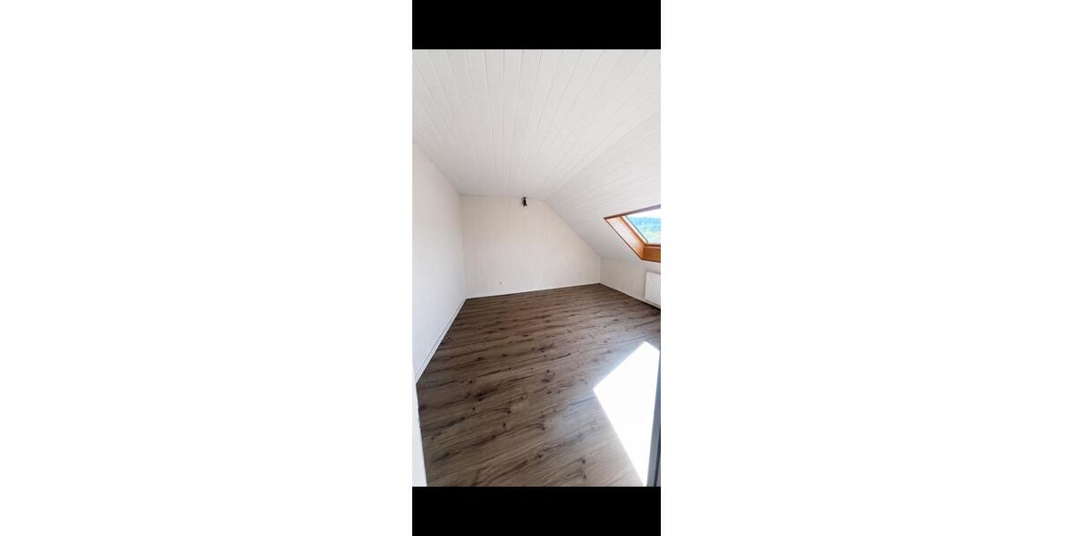 Etagenwohnung Mandelbachtal - 2 Zimmer, 78 m&sup2;, 590&euro; | Angebot:26578393