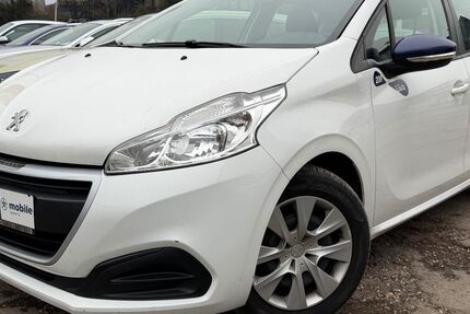 Peugeot 208 54.000 km 5.800 &euro; Saarlouis 66740