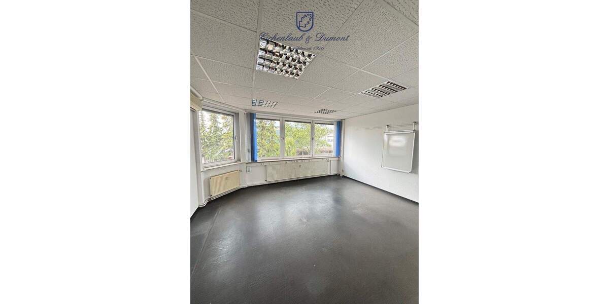 Gewerbeobjekt Saarlouis / Roden Roden - 9 Zimmer, 302 m&sup2;, 2.100&euro; | Angebot:25697924