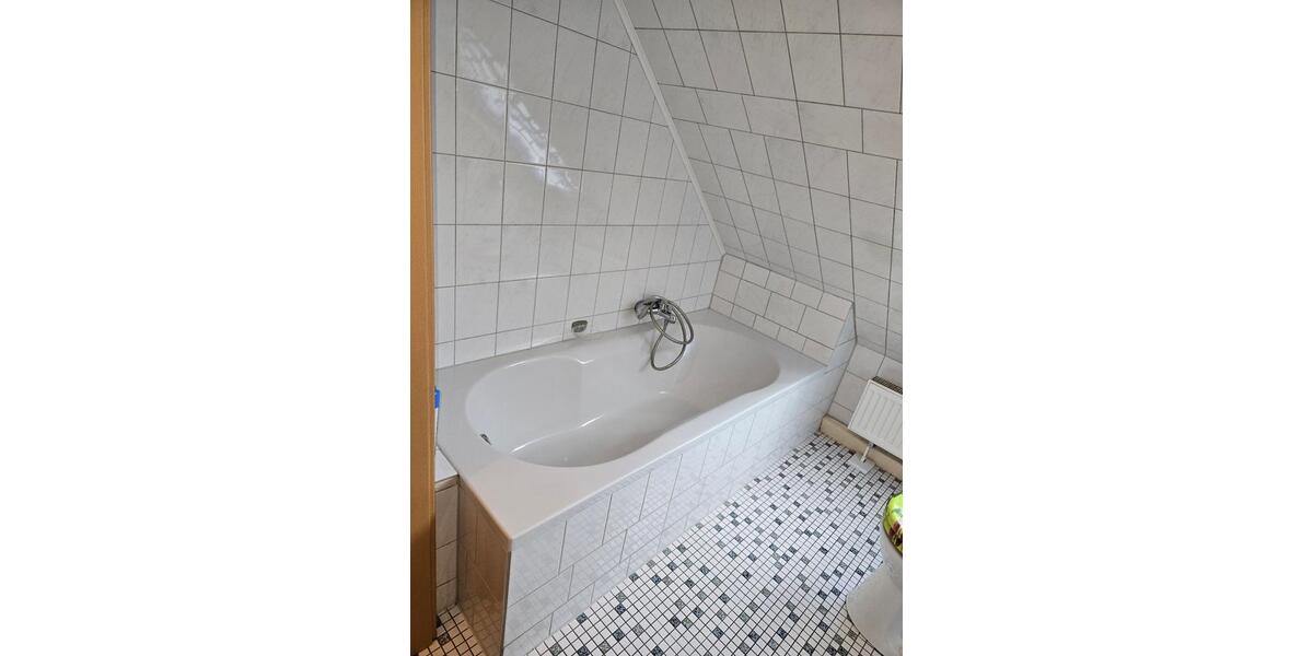 Etagenwohnung Sulzbach (Saar) - 3 Zimmer, 50 m&sup2;, 400&euro; | Angebot:26589492