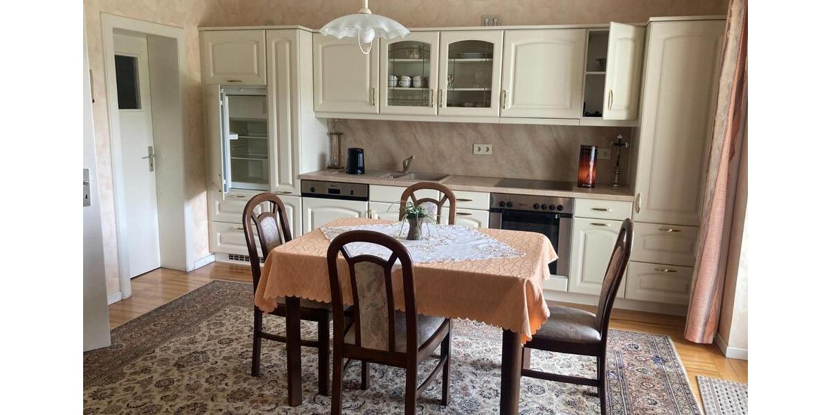 Reihenhaus Sankt Wendel - 8 Zimmer, 178 m&sup2;, 245.000&euro; | Angebot:24654379