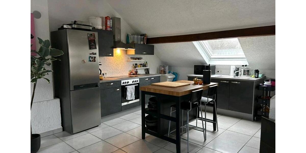 Dachgeschoßwohnung Saarbrücken Malstatt - 1 Zimmer, 115 m&sup2;, 650&euro; | Angebot:25959715