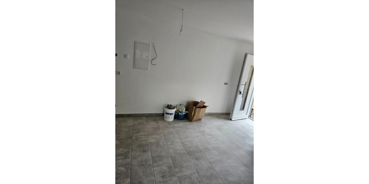 Erdgeschoßwohnung Völklingen - 3 Zimmer, 80 m&sup2;, 700&euro; | Angebot:25079425