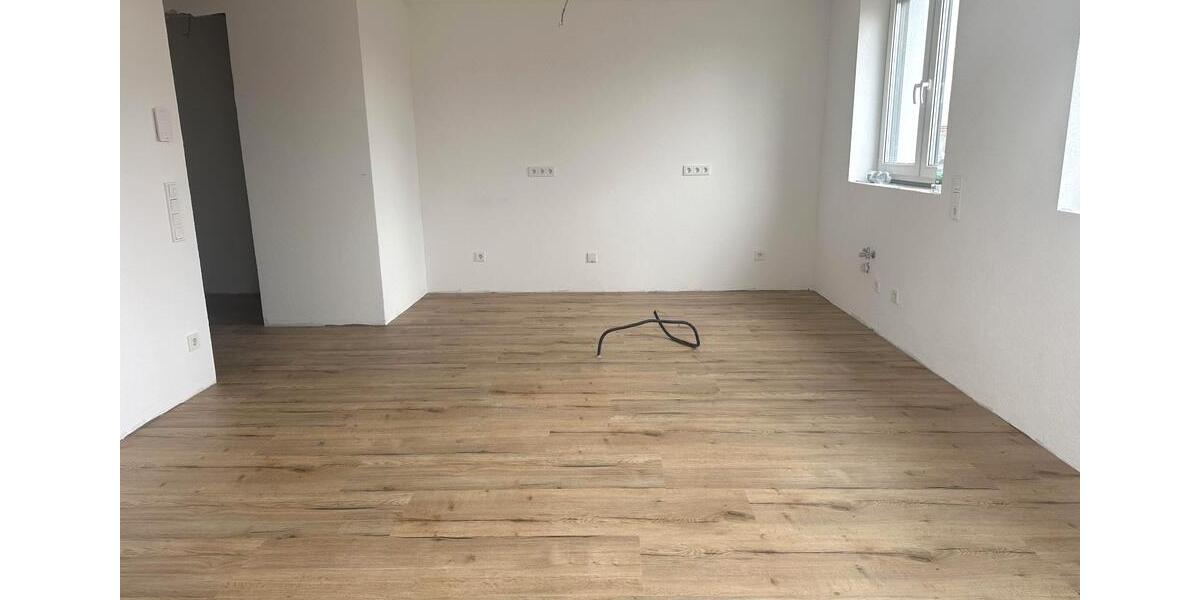 Maisonettenwohnung Bexbach - 2 Zimmer, 139 m&sup2;, 1.550&euro; | Angebot:25098705