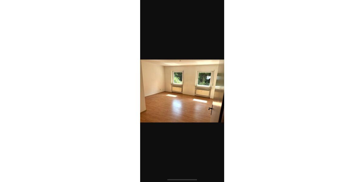 Etagenwohnung Saarbrücken Neue Bremm - 3 Zimmer, 63 m&sup2;, 770&euro; | Angebot:26625492