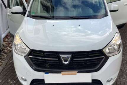 Dacia Lodgy 104.000 km 8.550 &euro; Saarbrücken 66133