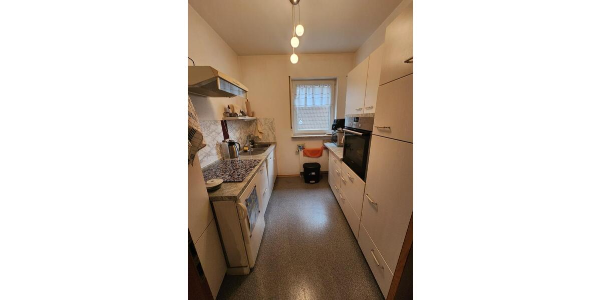 Etagenwohnung Saarbrücken West - 2 Zimmer, 70 m&sup2;, 500&euro; | Angebot:25361027