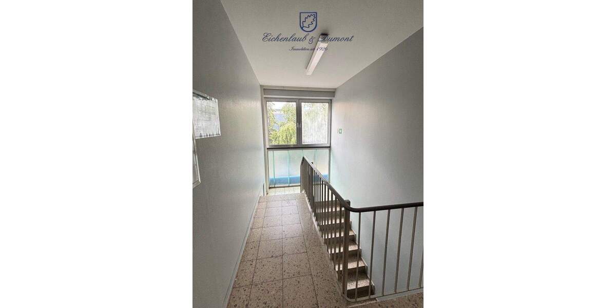 Gewerbeobjekt Saarlouis / Roden Roden - 9 Zimmer, 302 m&sup2;, 2.100&euro; | Angebot:25697924