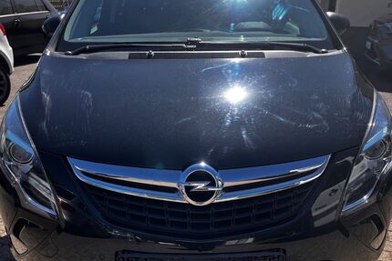 Opel Zafira 107.000 km 8.400 &euro; Lebach 66822
