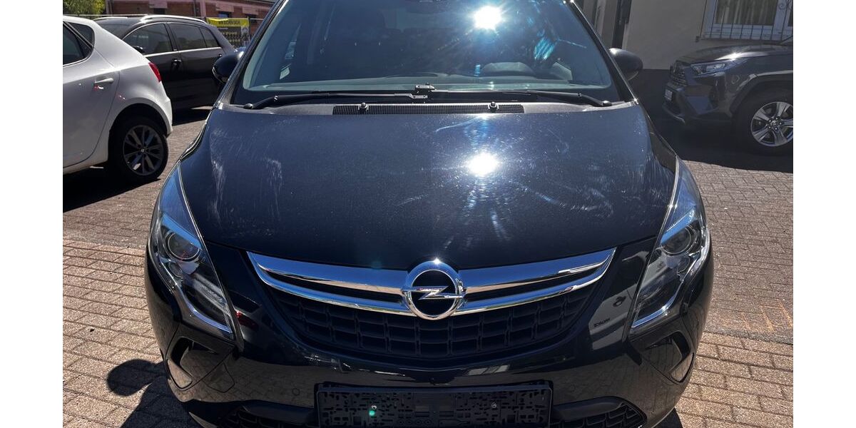 Opel Zafira 107.000 km 8.400 &euro; Lebach 66822