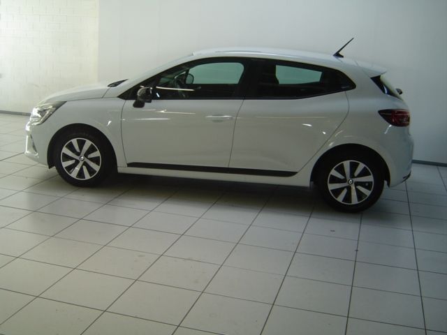 Renault Clio 57.500 km 13.490 &euro; Saarbrücken 66115