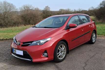 Toyota Auris 161.700 km 5.900 &euro; Tholey 66636