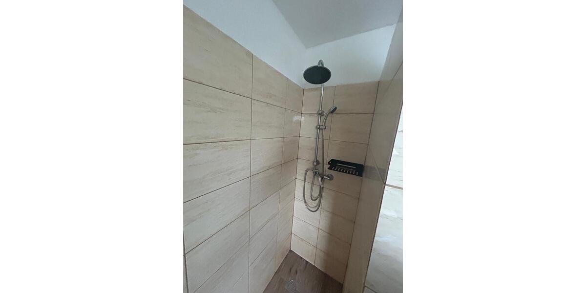 Etagenwohnung Neunkirchen - 3 Zimmer, 100 m&sup2;, 1.240&euro; | Angebot:25760216