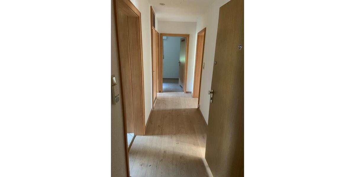 Etagenwohnung Zweibrücken - 3 Zimmer, 68 m&sup2;, 750&euro; | Angebot:25750559