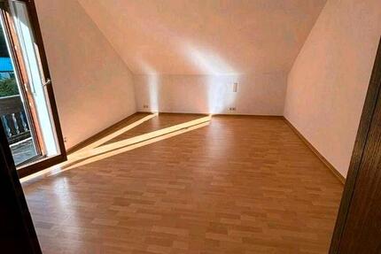 Wohnung Beckingen - 3 Zimmer, 100 m&sup2;, 820&euro; | Angebot:25395691