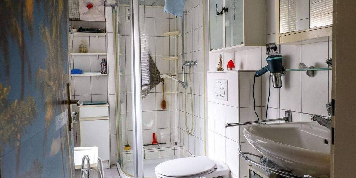 Mehrfamilienhaus, Wohnhaus Saarbrücken Scheidt - 9 Zimmer, 189 m&sup2;, 259.000&euro; | Angebot:26875325