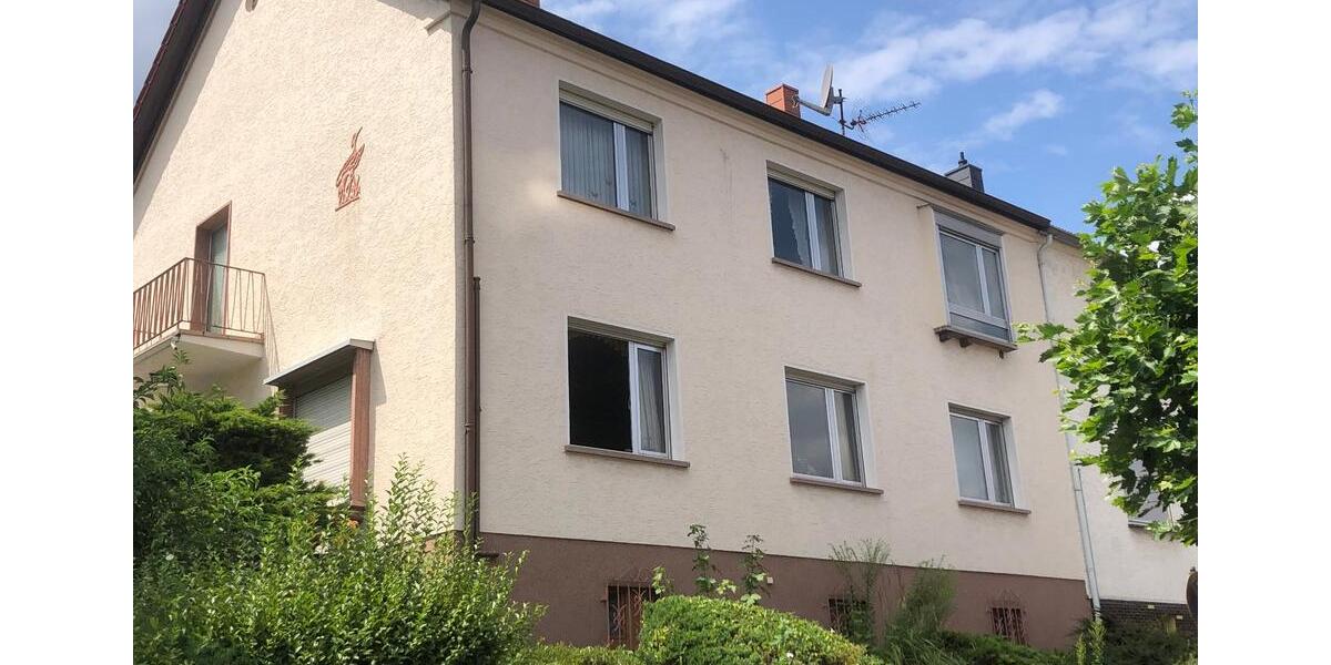 Mehrfamilienhaus, Wohnhaus Saarbrücken West - 9 Zimmer, 239 m&sup2;, 199.000&euro; | Angebot:27034072