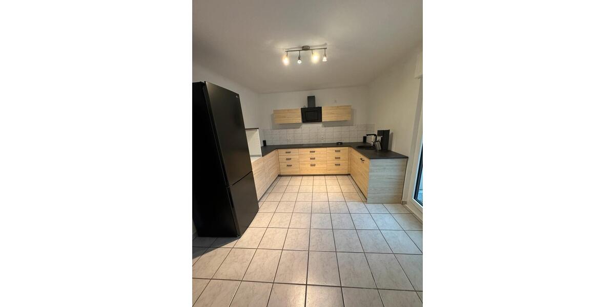 Etagenwohnung Eppelborn - 3 Zimmer, 125 m&sup2;, 1.100&euro; | Angebot:26653369