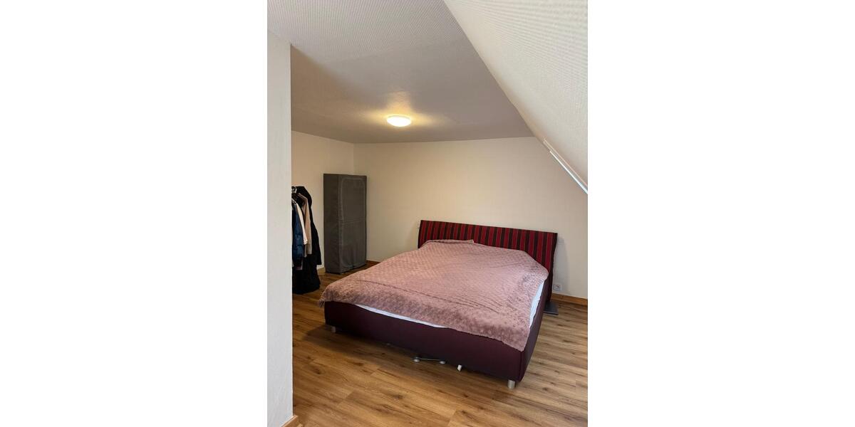 Etagenwohnung Saarlouis - 1 Zimmer, 80 m&sup2;, 650&euro; | Angebot:26699850