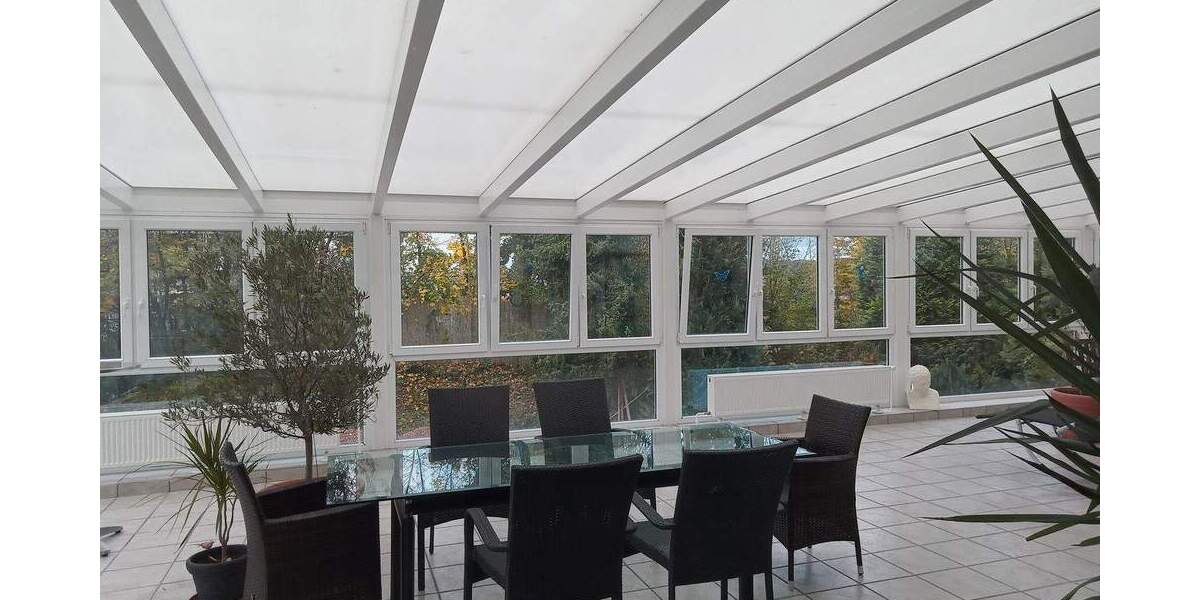 Etagenwohnung Neunkirchen Innenstadt - 5 Zimmer, 130 m&sup2;, 1.350&euro; | Angebot:25701494